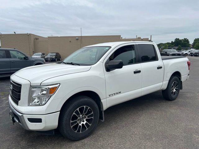 2022 Nissan Titan S