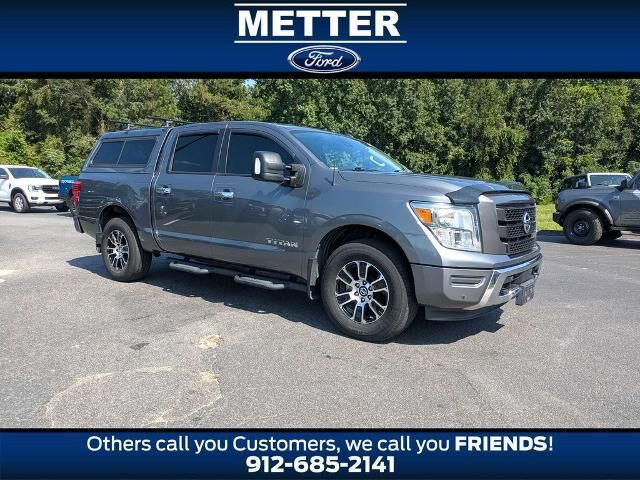 2021 Nissan Titan SV