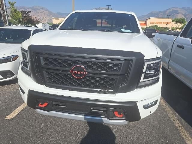 2023 Nissan Titan PRO-4X