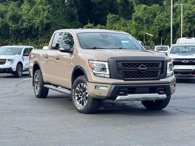 2022 Nissan Titan PRO-4X