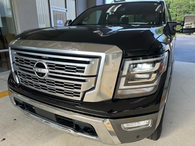 2023 Nissan Titan Platinum Reserve