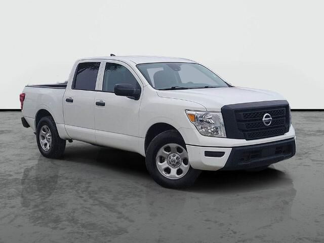 2022 Nissan Titan S