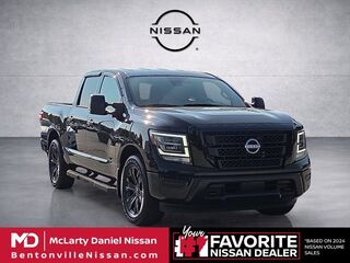 2024 Nissan Titan SV