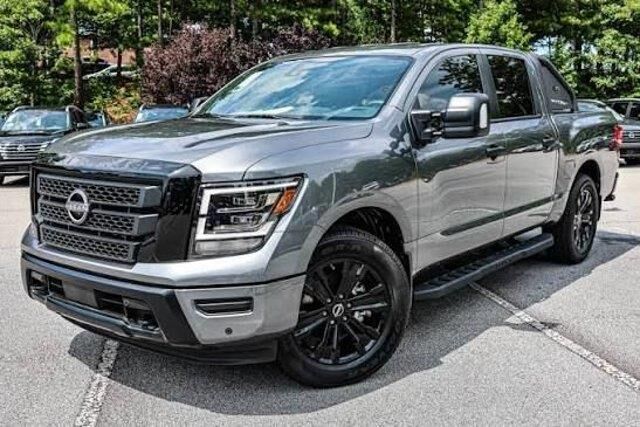 2024 Nissan Titan SV