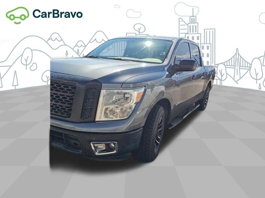 2017 Nissan Titan S — photo 1 of 7
