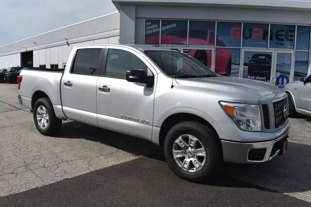 2019 Nissan Titan SV
