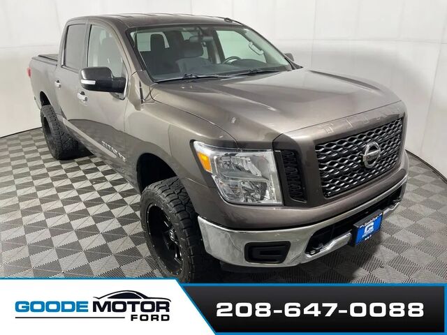 2019 Nissan Titan S