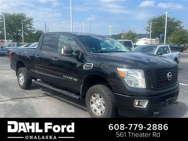 2017 Nissan Titan XD S