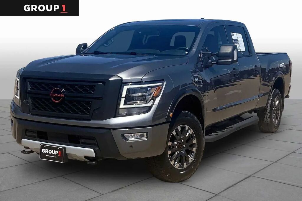2024 Nissan Titan XD PRO-4X — photo 1 of 12