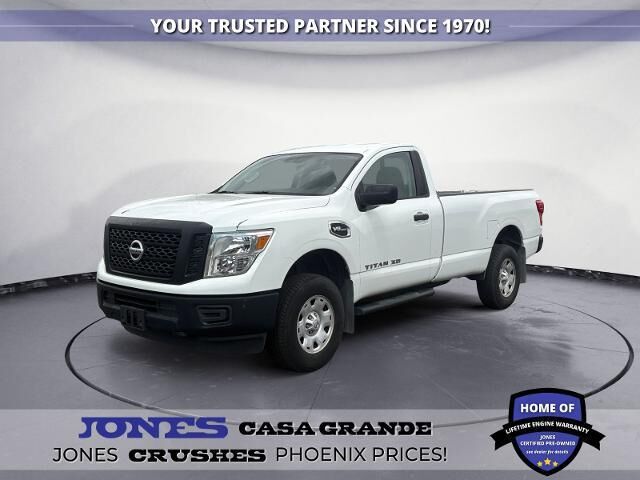 2018 Nissan Titan XD S — photo 1 of 2