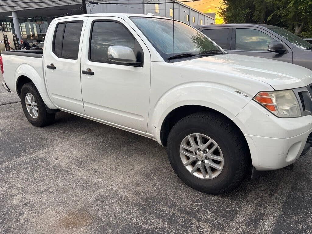2016 Nissan Frontier S — photo 1 of 1