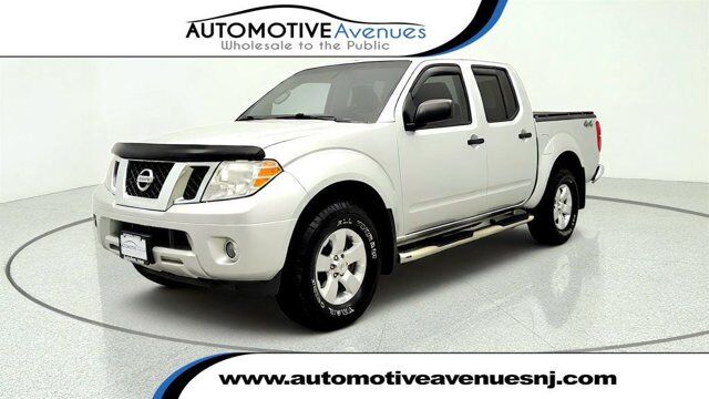 2013 Nissan Frontier SV — photo 1 of 13