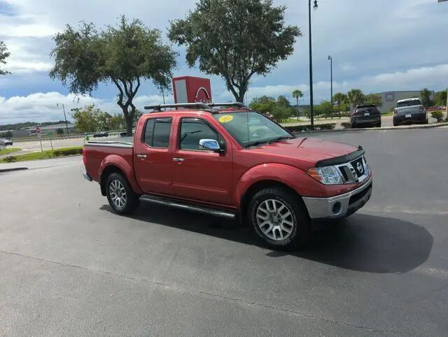 2012 Nissan Frontier SL — photo 1 of 13