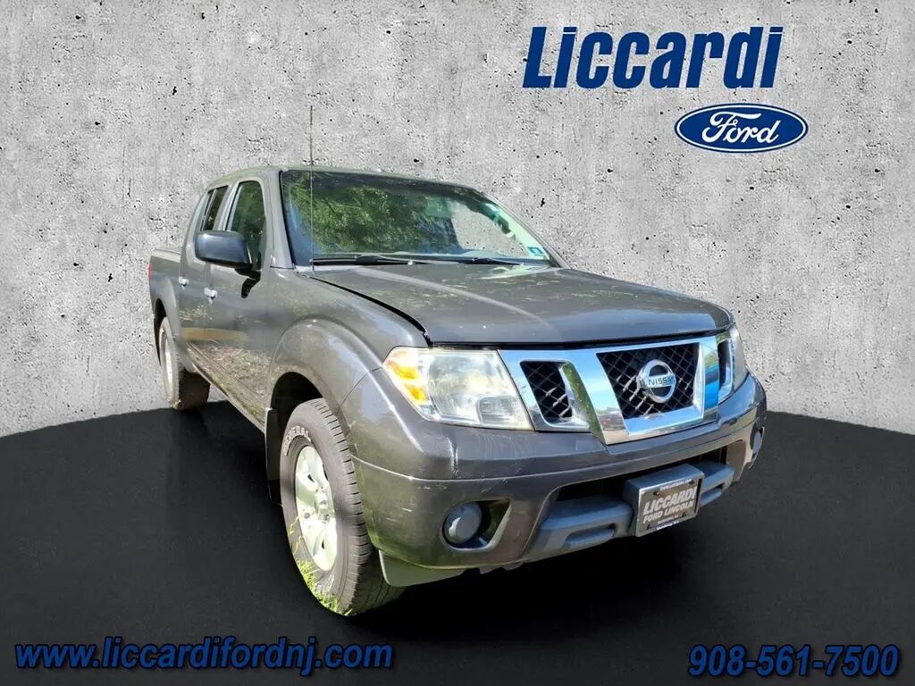 2012 Nissan Frontier S — photo 1 of 13