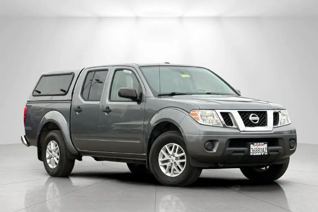 2016 Nissan Frontier SV — photo 1 of 13