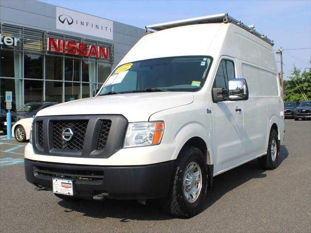 2016 Nissan NV 2500 HD S — photo 1 of 12