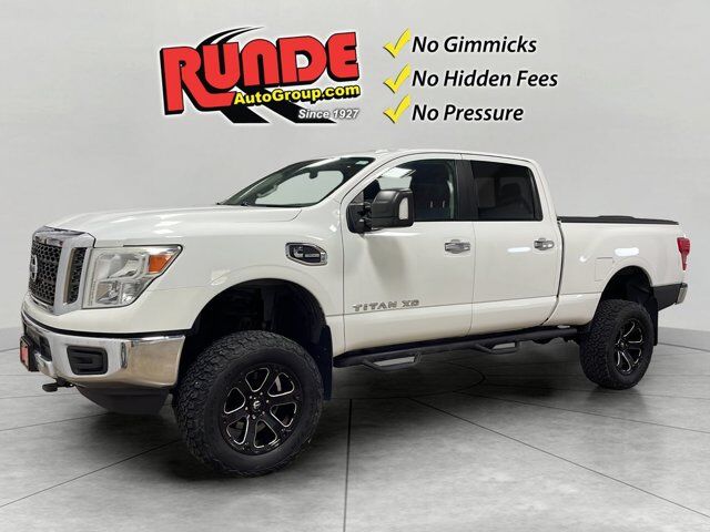 2017 Nissan Titan XD SV