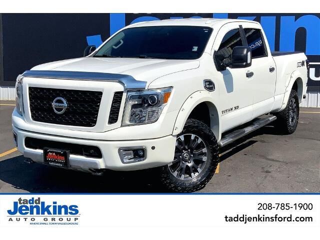 2018 Nissan Titan XD PRO-4X — photo 1 of 13
