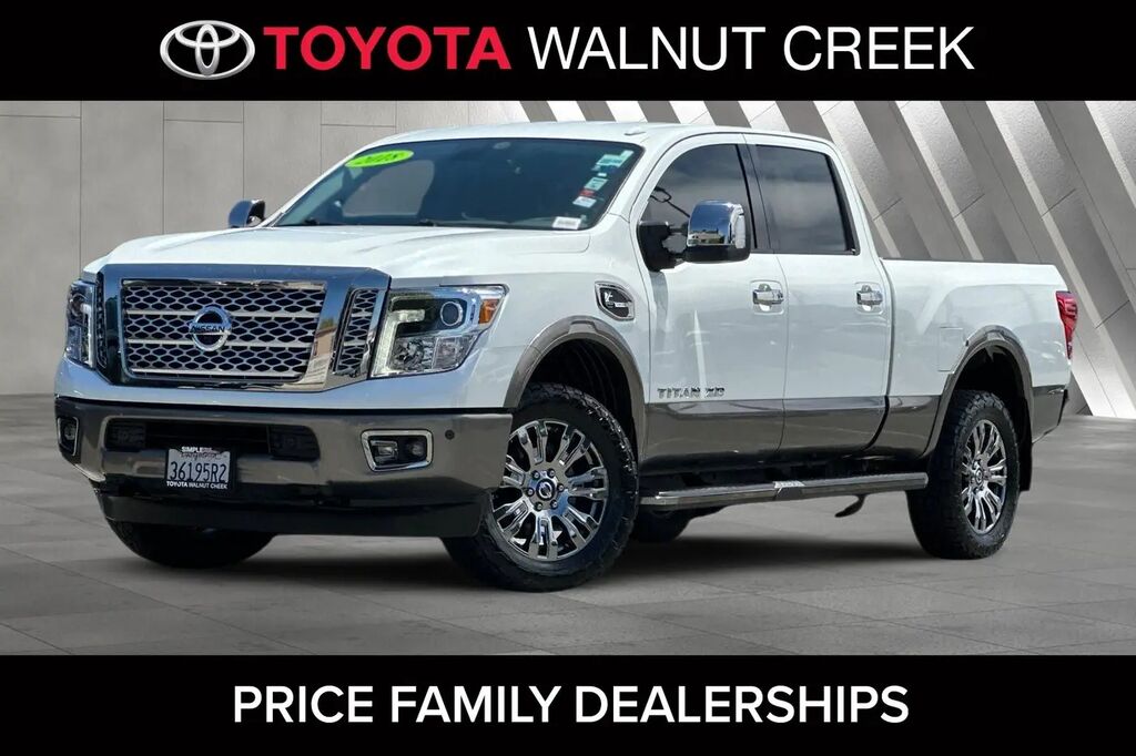 2018 Nissan Titan XD Platinum Reserve — photo 1 of 13