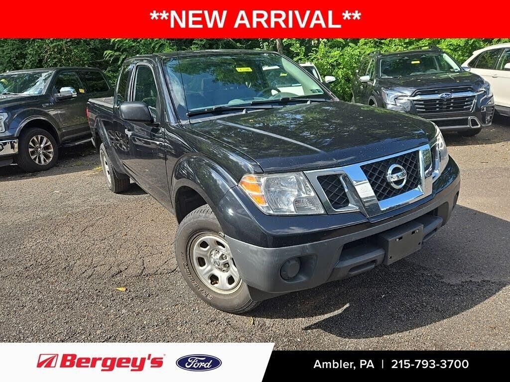 2017 Nissan Frontier S — photo 1 of 1