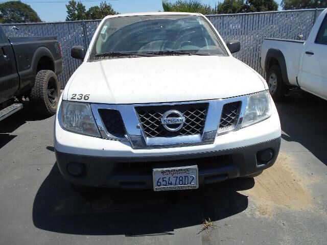 2016 Nissan Frontier S