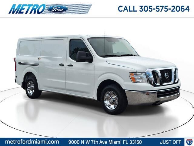 2020 Nissan NV 2500 HD S — photo 1 of 13