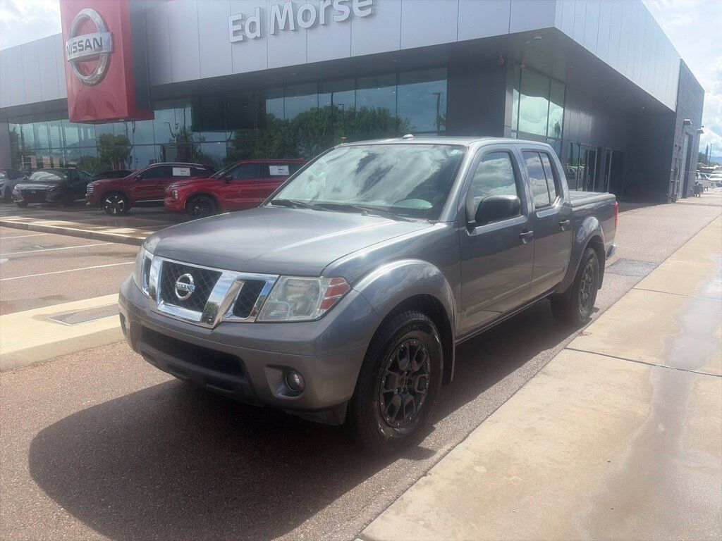 2018 Nissan Frontier SV — photo 1 of 13