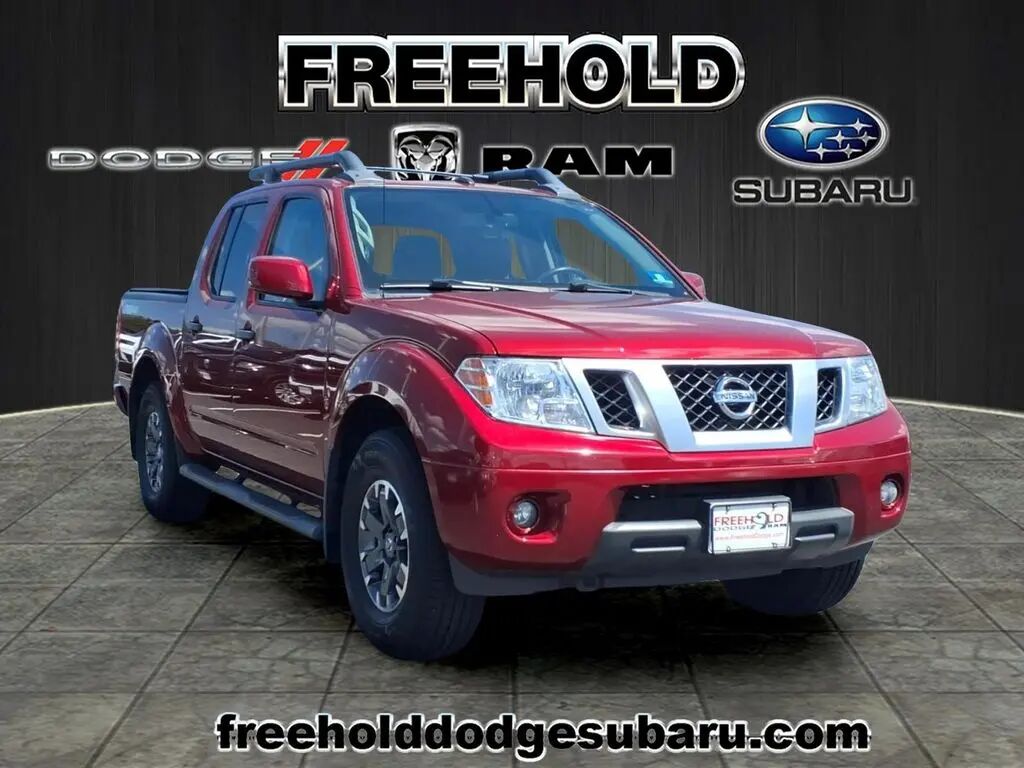 2020 Nissan Frontier PRO-4X — photo 1 of 13