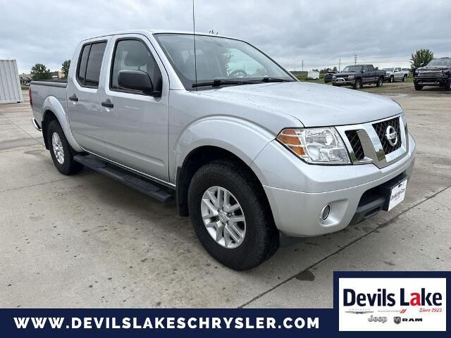 2021 Nissan Frontier S — photo 1 of 2