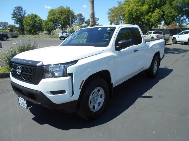 2024 Nissan Frontier S