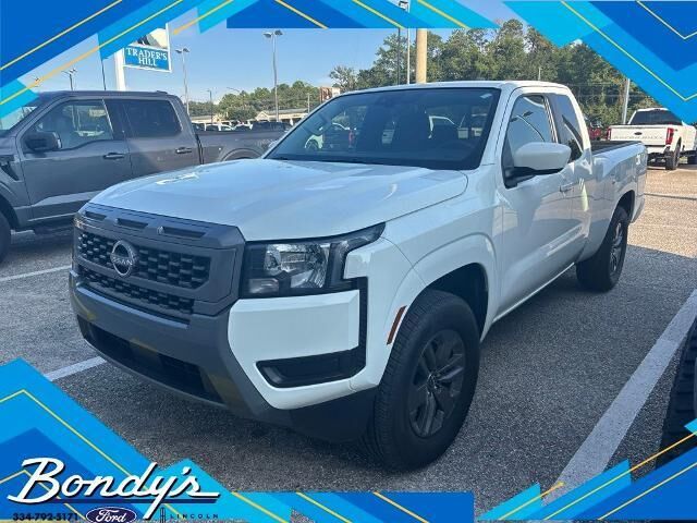 2025 Nissan Frontier S
