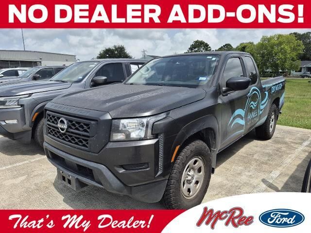 2023 Nissan Frontier S