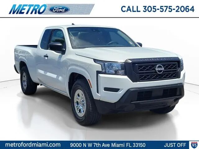 2022 Nissan Frontier S