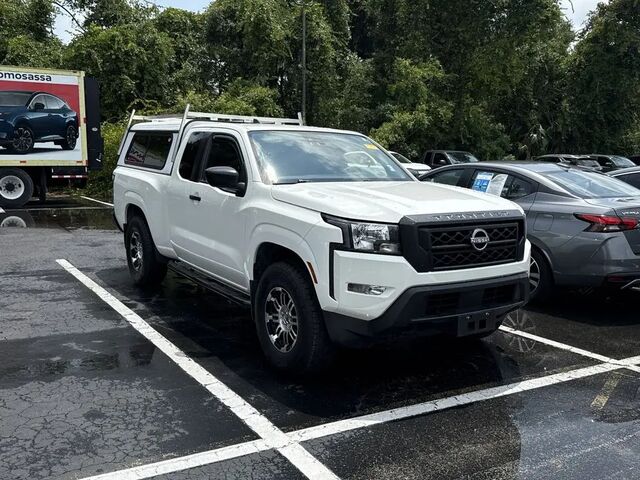 2022 Nissan Frontier S