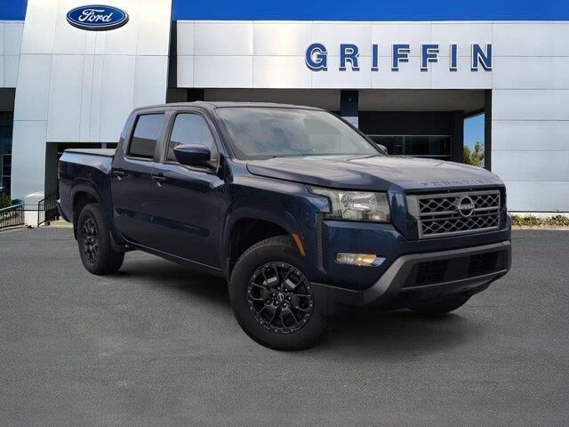 2022 Nissan Frontier S