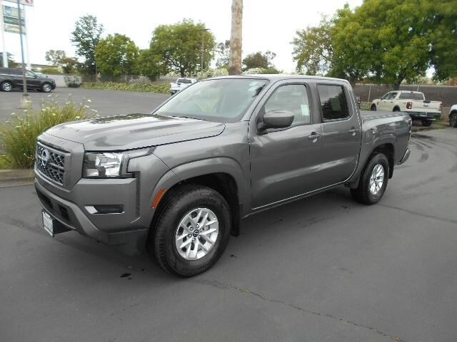 2024 Nissan Frontier S
