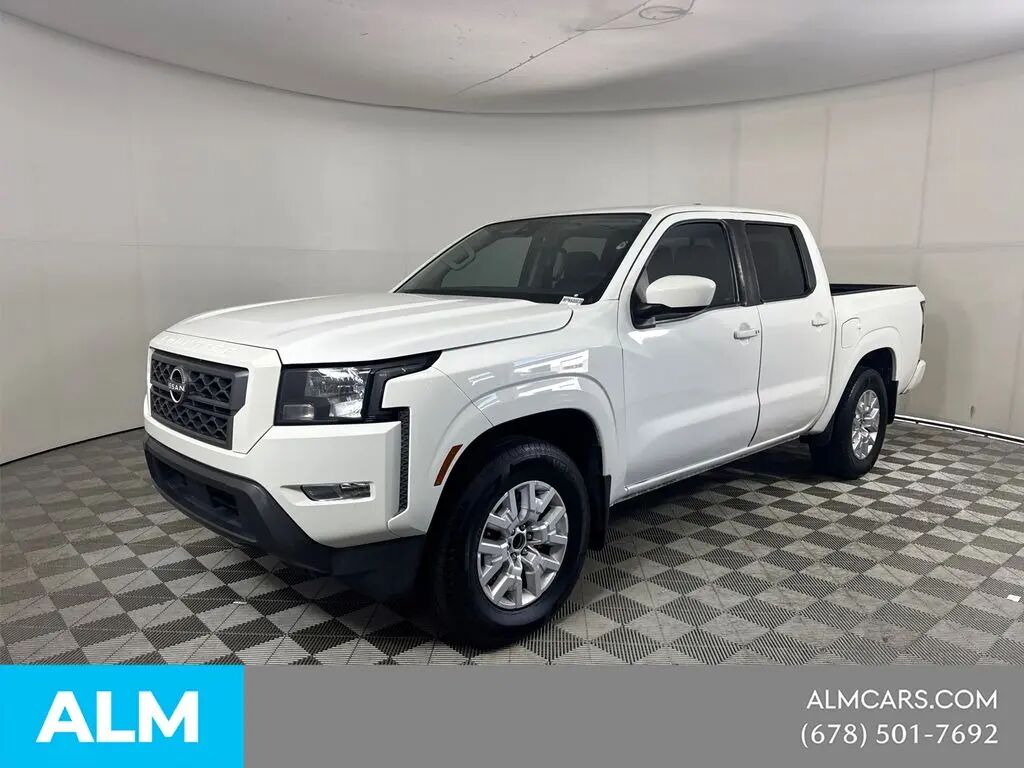 2023 Nissan Frontier SV — photo 1 of 13