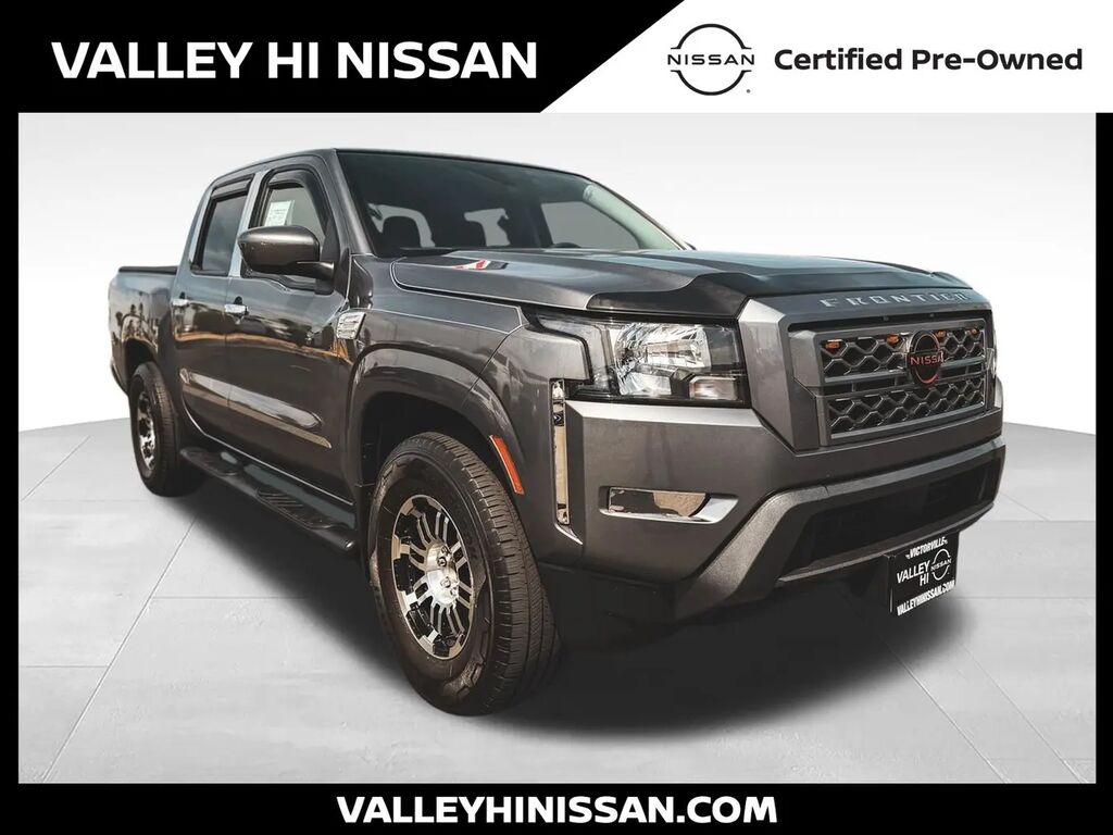 2024 Nissan Frontier SV — photo 1 of 13
