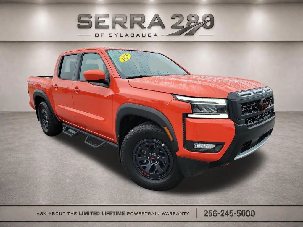 2025 Nissan Frontier PRO-X — photo 1 of 13