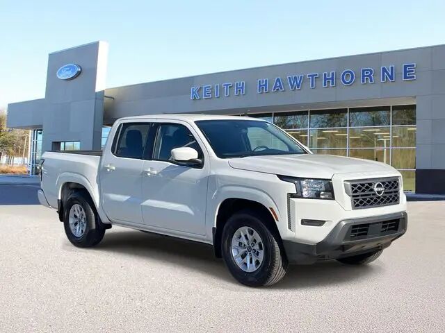 2024 Nissan Frontier S — photo 1 of 13