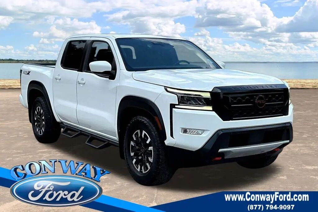 2022 Nissan Frontier PRO-X — photo 1 of 13