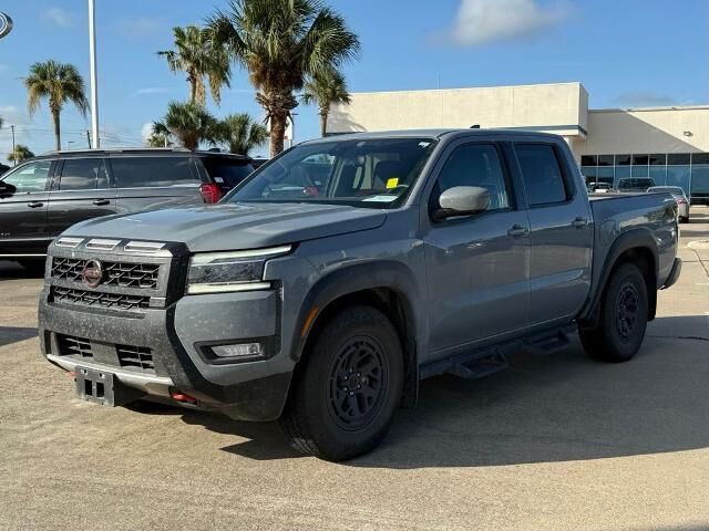 2025 Nissan Frontier PRO-X