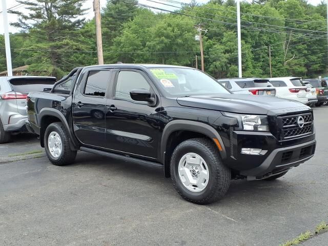 2024 Nissan Frontier S