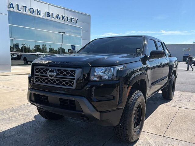 2024 Nissan Frontier S