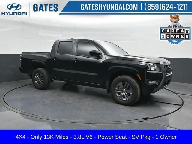 2025 Nissan Frontier S — photo 1 of 13