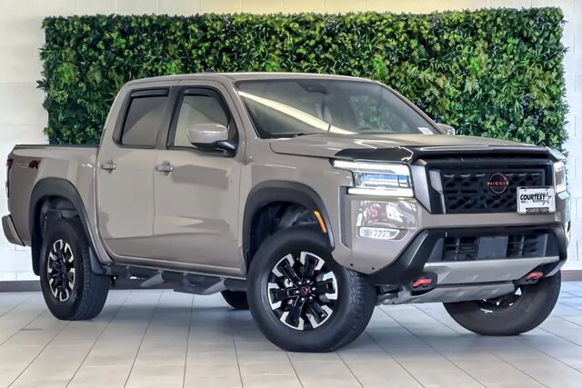 2023 Nissan Frontier S