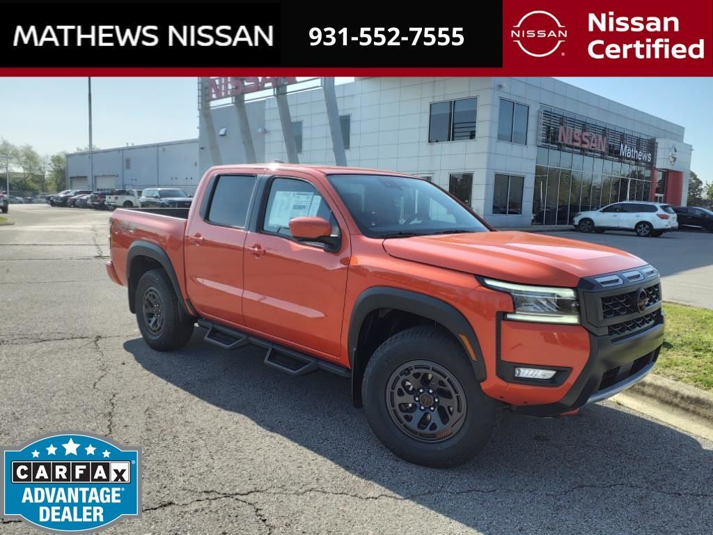 2025 Nissan Frontier PRO-4X — photo 1 of 13