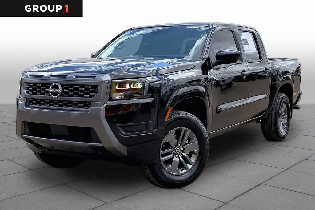 2026 Nissan Frontier S — photo 1 of 13