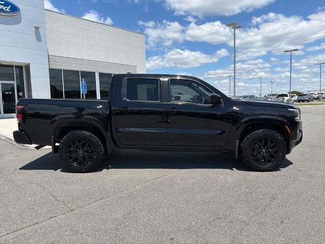 2023 Nissan Frontier S