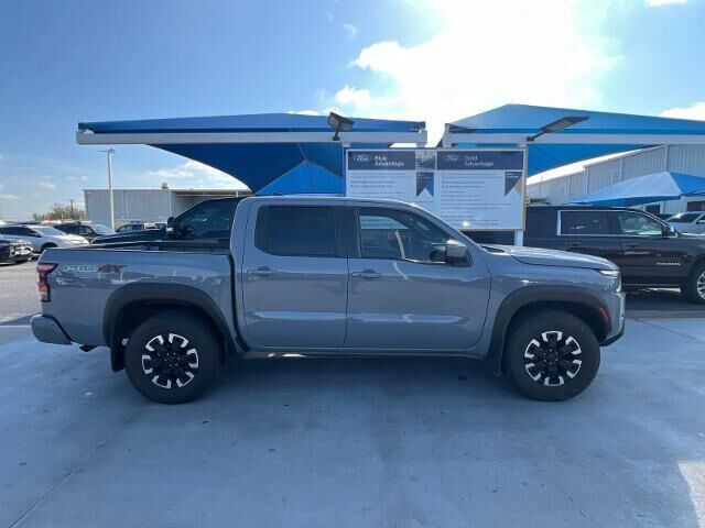 2024 Nissan Frontier PRO-4X — photo 1 of 4